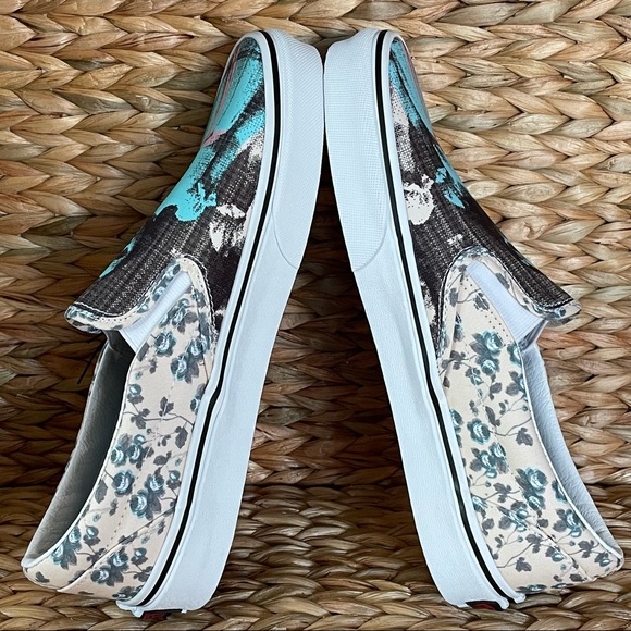 Van's House of Terror The Shining Classic Slip Ons - Picture 6 of 9